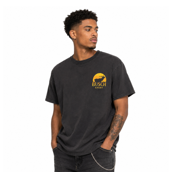 Vintage Busch Light 'Head For The Mountains' Graphic T-Shirt