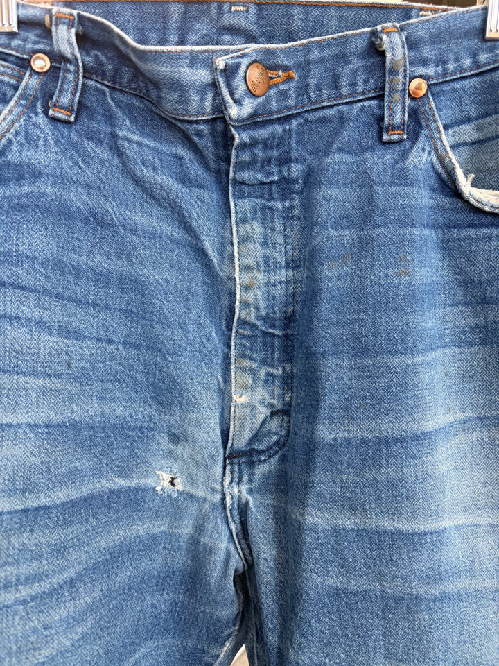 Vintage Wrangler Denim Jeans with Classic W Back Pocket Stiching