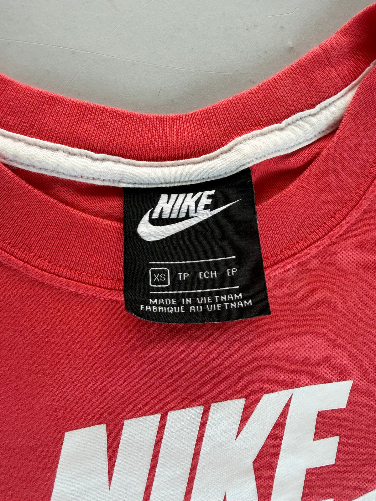 Cropped Two-Tone Nike T-Shirt
