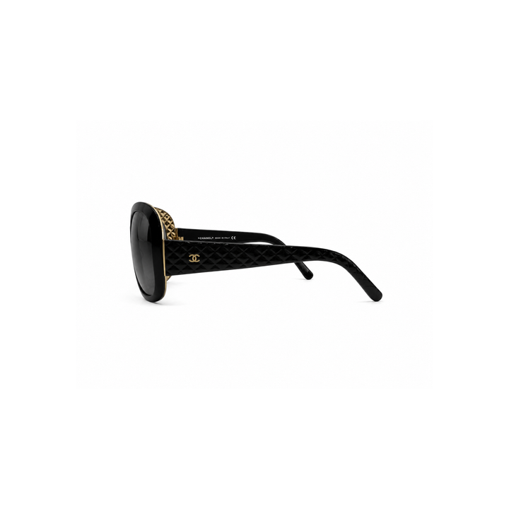 Black Chanel &